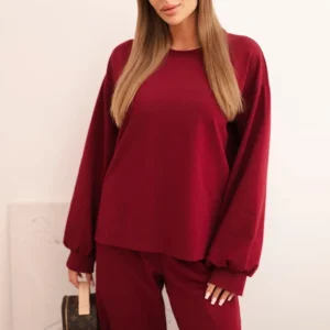 Moteriškas iš medvilnės su plačiomis kelnėmis ir ilgomis rankovėmis džemperiu