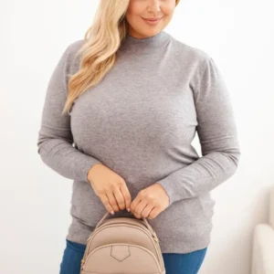 Moteriškas Plus Size megztinis iš viskozės su golfo apykakle