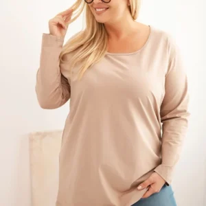 Moteriška bliuska Plus Size su laiveliu iškirpte fango