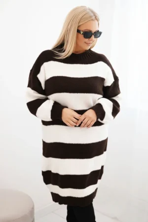 Moteriška megztinė suknelė Plus Size dryžuota