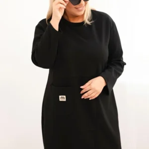 Moteriška suknelė Plus Size su kišene ir 3/4 rankovėmis