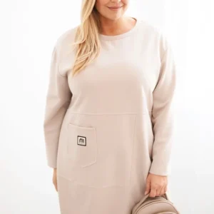 Moteriška suknelė Plus Size su kišene ir 3/4 rankovėmis, bežinė