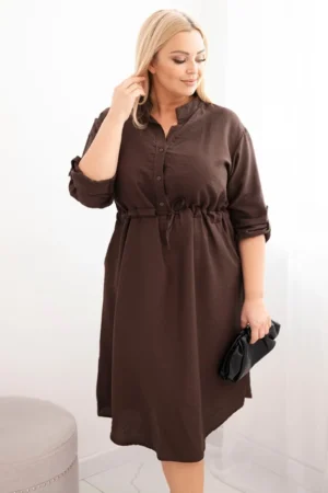 Moteriška viskozinė suknelė Plus Size su mygtukais ir raišteliu liemenyje
