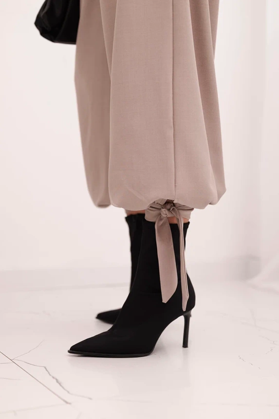 36588_5 Moteriškos kelnės su plačiomis klešnėmis ir raišteliu apačioje fango - Image 4