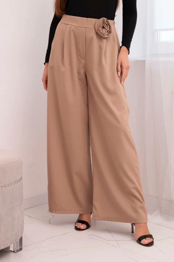 36745_3 Moteriškos elegantiškos kelnės su plačiais džinsais ir dekoratyvine gėle fango