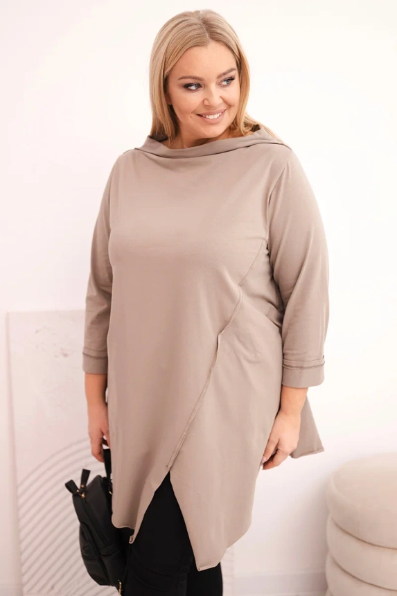 36793_4 Moteriška medvilninė bluzka Plus Size asimetrinė su sukamu rankovėmis fango
