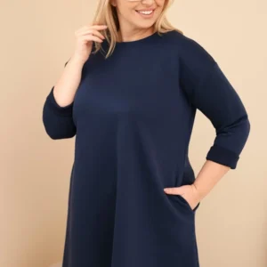 Moteriška suknelė Plus Size iš viskozės su laisvu siluetu ir ilgomis rankovėmis granatinė