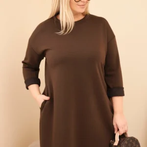 Moteriška Plus Size suknelė iš viskozės su laisvu siluetu ir ilgomis rankovėmis