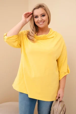 Moteriška Plus Size marškinėliai su laisvu kirpimu ir vandens iškirpte
