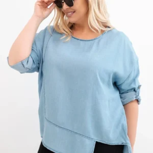 Moteriška Plus Size marškinėliai iš lyocello su asimetriniu apačia šviesiai