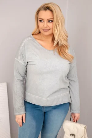 Moteriška Plus Size marškinėliai su V formos iškirpte ir ilgesne nugarėle
