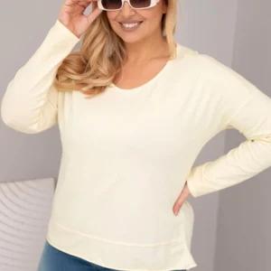 Moteriška bluzonė Plus Size su V formos iškirpte ir ilgesne nugara