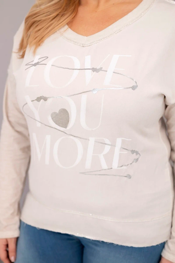 37746_4 Moteriška Plus Size bluzonė su užrašu Love You More bežinė - Image 2