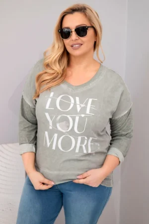 Moteriška Plus Size marškiniai su užrašu Love You More khaki