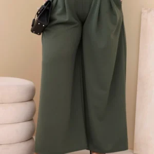 Dydžiai moteriški šviesiai platiems kelnių su diržu