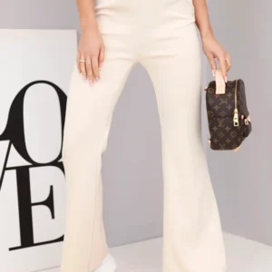 Moteriškos kelnės sviestas su išsiplėtusiu klešnių galas bežinės