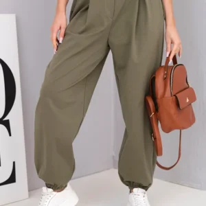 Moteriškos medvilninės kelnės su aukštu liemeniu ir dekoratyvine saga khaki