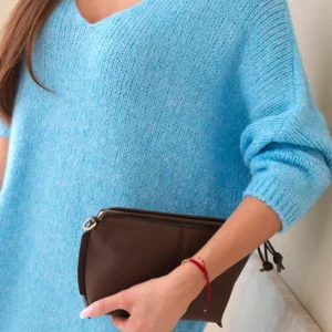 Moteriška Plus Size vilnonė suknelė su V formos iškirpte