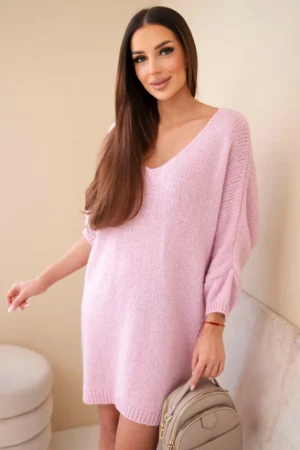 Moteriška Plus Size vilnonė suknelė su V formos iškirpte šviesiai