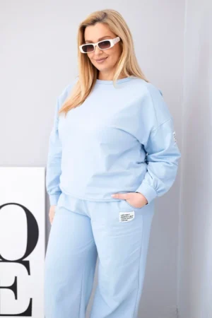 Moteriškas Plus Size su laisvu džemperiu ir plačiomis kelnėmis