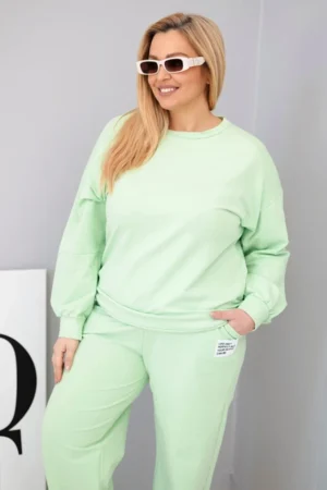 Moteriškas Plus Size su laisvu džemperiu ir plačiomis kelnėmis pistacijų