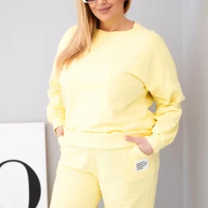 Moteriškas Plus Size su laisvu džemperiu ir plačiomis kelnėmis