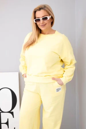 Moteriškas Plus Size su laisvu džemperiu ir plačiomis kelnėmis
