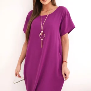 Suknelė su kišenėmis ir pakabuku tamsiai