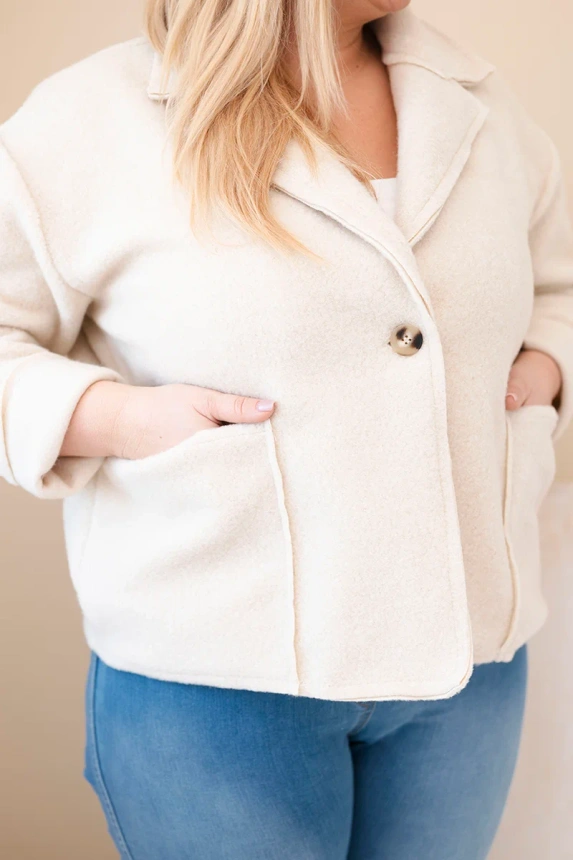 38080_3 Damska Plus Size striukė su vilnoniu audiniu ir kišenėmis bežinė - Image 3