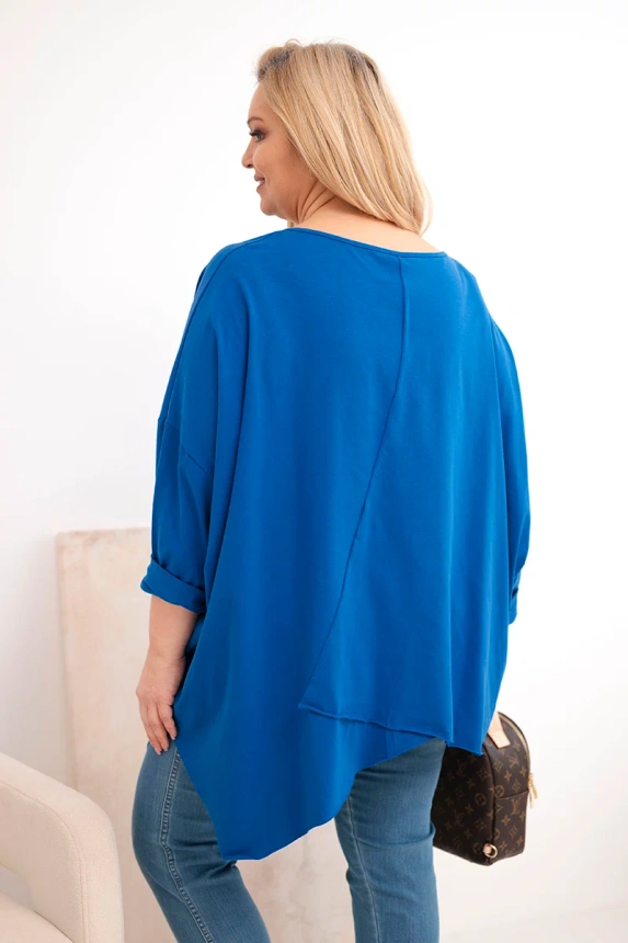 38099_2 Moteriška medvilninė bluzka Plus Size su asimetriniu apačiu ir V formos iškirpte chabrowa - Image 3