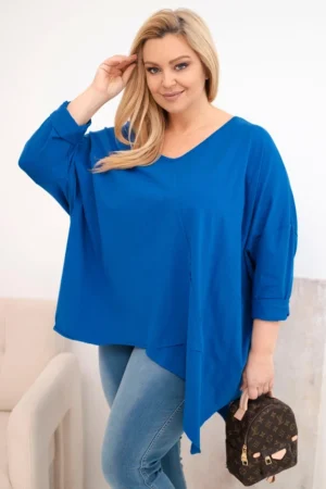 Moteriška medvilninė bluzka Plus Size su asimetriniu apačiu ir V formos iškirpte chabrowa