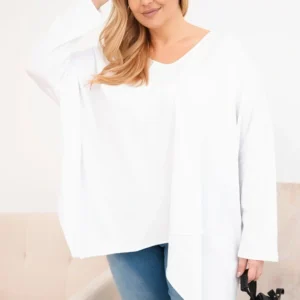 Moteriška medvilninė bluzonė Plus Size su asimetriniu apačiu ir V formos iškirpte