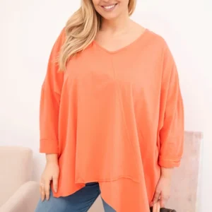 Moteriška medvilninė bluzka Plus Size su asimetriniu apačiu ir V formos iškirpte persikų