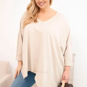 Moteriška medvilninė bluzonė Plus Size su asimetrišku apačia ir V formos iškirpte bežinė