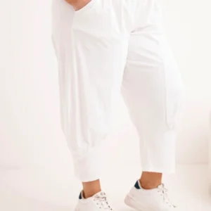 Moteriškos kelnės Plus Size su žemu žingsniu ir gumyte juosmenyje