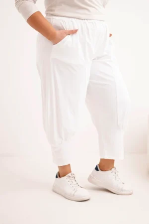 Moteriškos kelnės Plus Size su žemu žingsniu ir gumyte juosmenyje