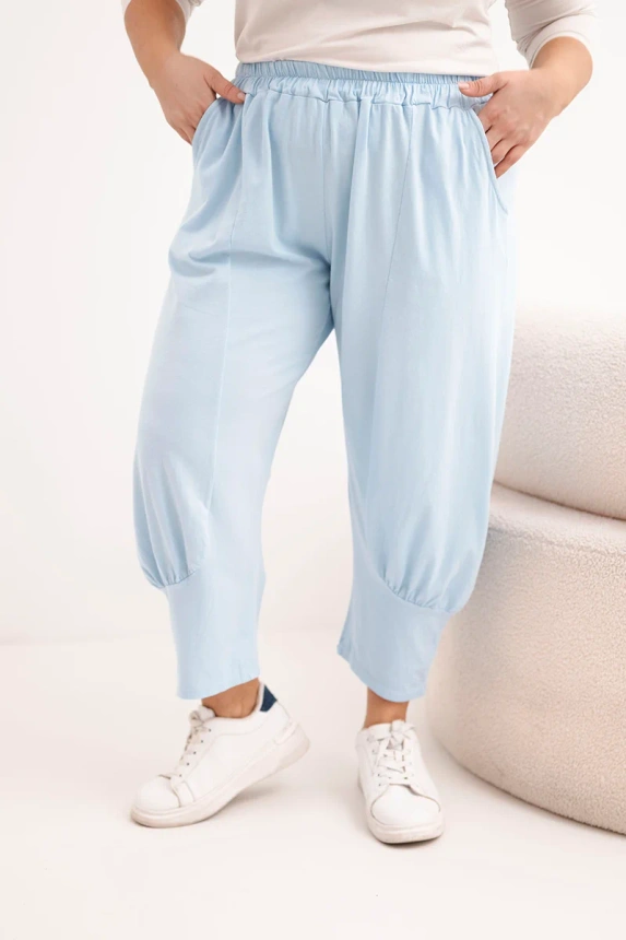 38131_3 Moteriškos Plus Size kelnės su žemu žingsniu ir gumyte juosmenyje