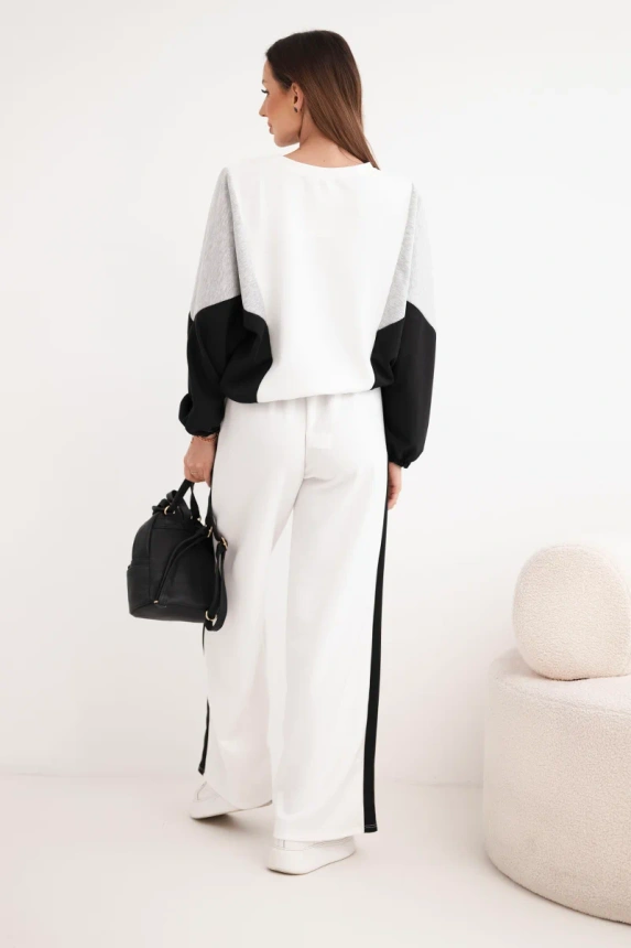 38200_2 Moteriškas su laisvu džemperiu ir plačiomis kelnėmis - Image 3