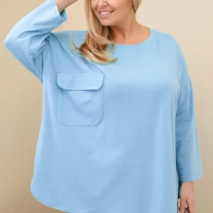 Moteriška Plus Size marškinėliai su kišene ir užlenktais rankovėmis