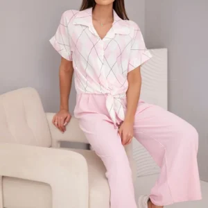 Moteriškas , vizkozė, marškiniai su raišteliu ir kelnės su gumyte