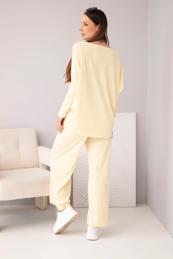 38511_2 Moteriškas kompletas iš viskozės su laisva bluzone ir kelnėmis - Image 3