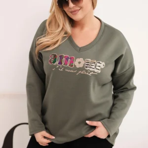 Moteriška Plus Size palaidinė su užrašu ir V formos iškirpte khaki