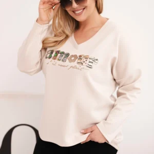 Moteriška Plus Size palaidinė su užrašu ir V formos iškirpte bežinė