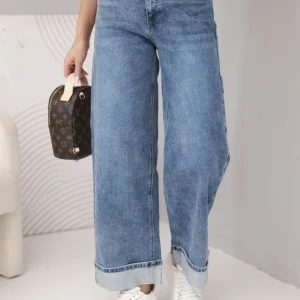 Moteriškos kelnės su plačiomis klešnėmis ir dekoratyviniu apačiu, džinsowe