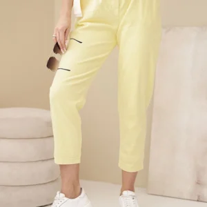 Moteriškos štrumpinės kelnės su diržu