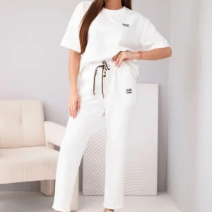 Moteriškas viskozės su trumpomis rankovėmis ir kelnių su atlenkiamomis klešnėmis ecru