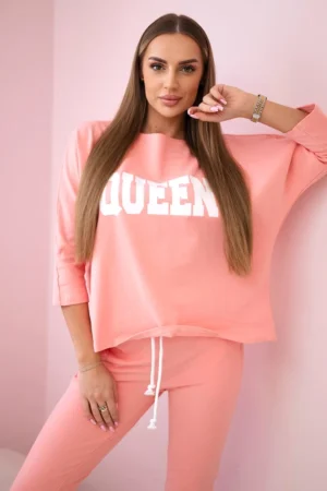 Plus Size komplektas su karalienės raštu
