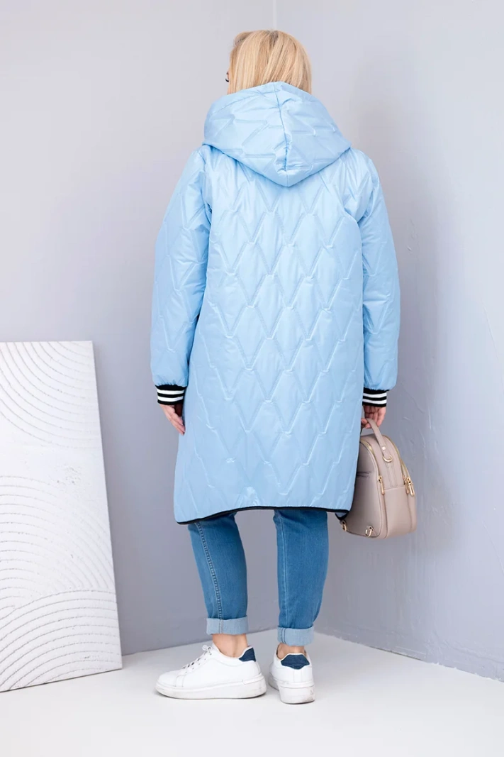 38005_2 Plus Size pūsta striukė su gobtuvu - Image 3