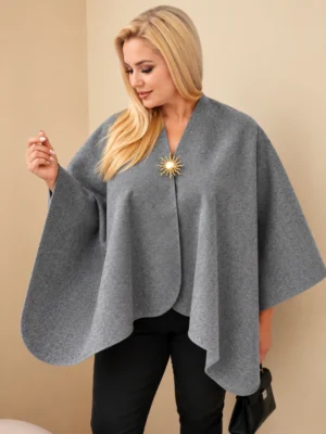 Plus Size pončas su sage